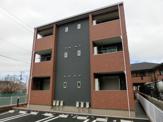 建物外観　経済的な都市ガス仕様。