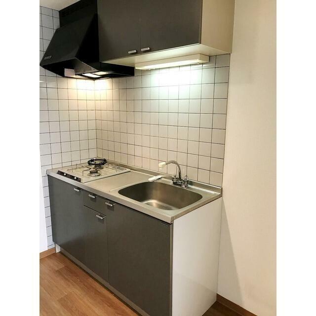 キッチン　反転タイプ・別部屋画像