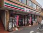 コンビニ　セブンイレブン高坂駅西口店（コンビニ）まで186m