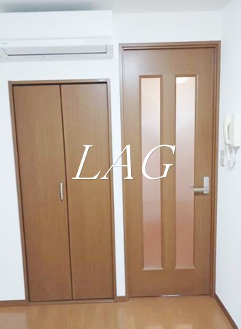 居室・リビング　洋室のお部屋です。