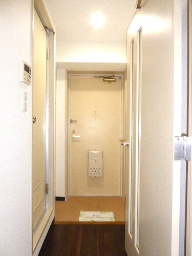 玄関　玄関