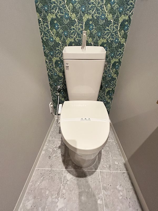 リノスタイル西明石のトイレ写真