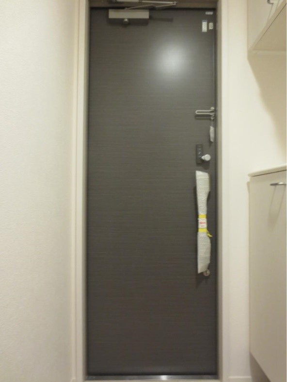 玄関　※同タイプ・現況優先