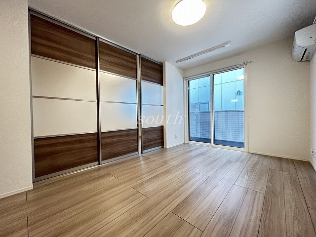 スペチアーレ平野東の居間写真