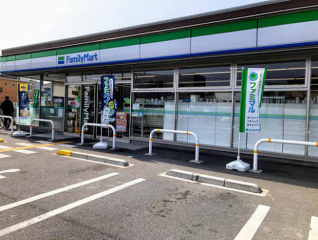 コンビニ　ファミリーマート　姫路朝日谷（コンビニ）まで859m