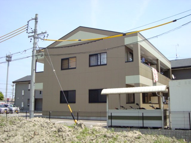 建物外観　外観写真（昼）
