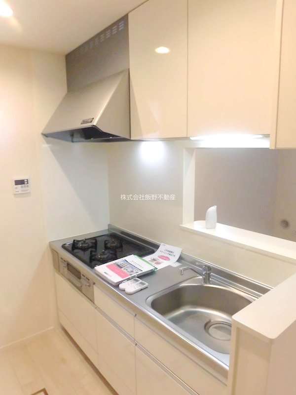 キッチン　同物件別部屋の写真です。。