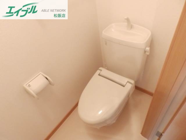 トイレ　他部屋のお写真です！