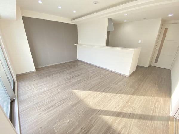 居室・リビング　カウンターキッチン！