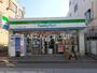コンビニ　ファミリーマート 大久保一丁目店（コンビニ）まで338m