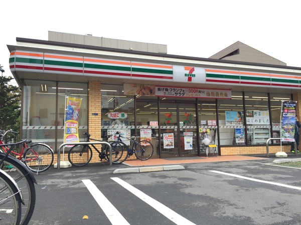 コンビニ　セブンイレブン田端３丁目店（コンビニ）まで98m