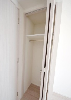 収納　別タイプ部屋　参考写真です