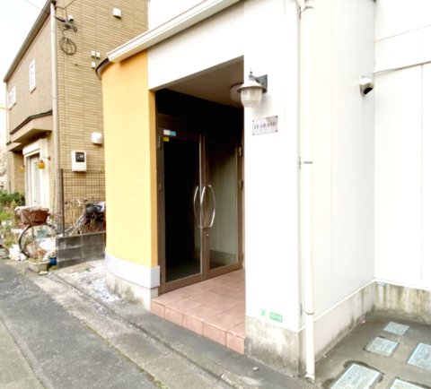 エントランス　エントランスです