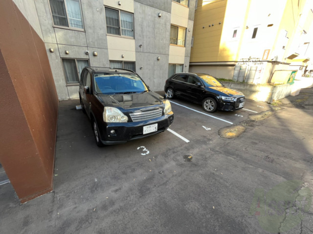 駐車場　駐車場その他