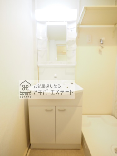 洗面設備　同一仕様写真
