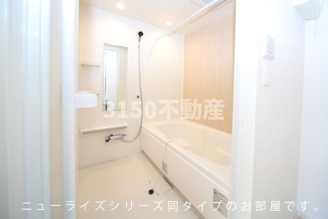 バス・シャワールーム　日々の暮らしに欠かせないお風呂です