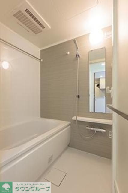 バス・シャワールーム　※写真は同タイプ住戸です。
