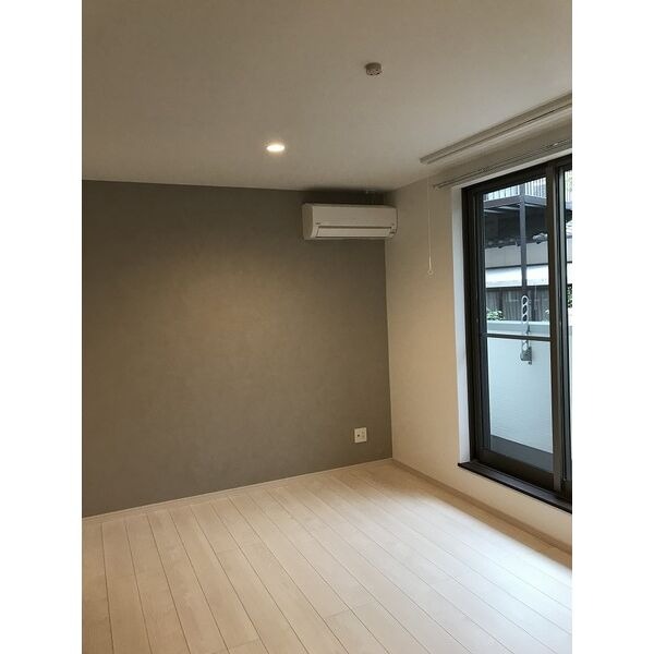居室・リビング　同社施工イメージ写真