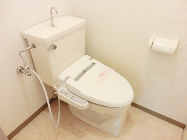トイレ　【別室参考写真】おしり快適！温水洗浄便座