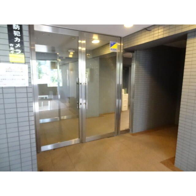 エントランス　毎日通るエントランスはこのようになっています