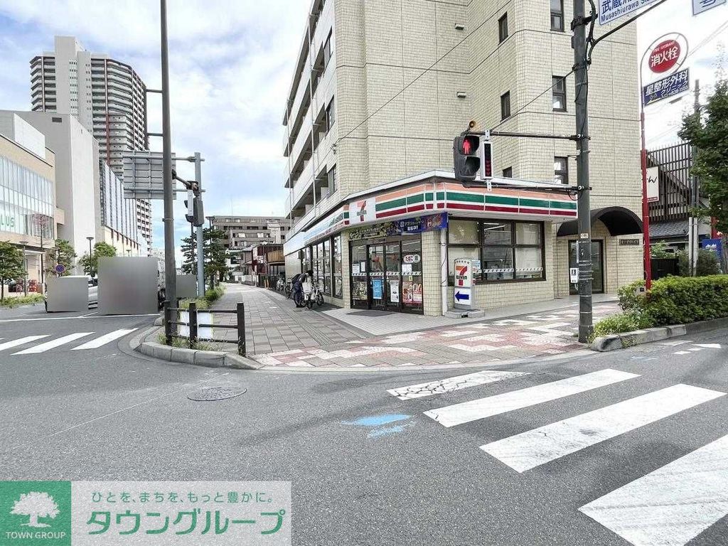 コンビニ　セブンイレブン武蔵浦和西口店（コンビニ）まで150m