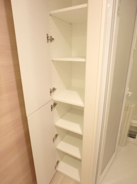 収納　３０２号室の写真です。