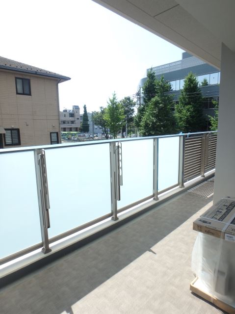 バルコニー　３０２号室の写真です。