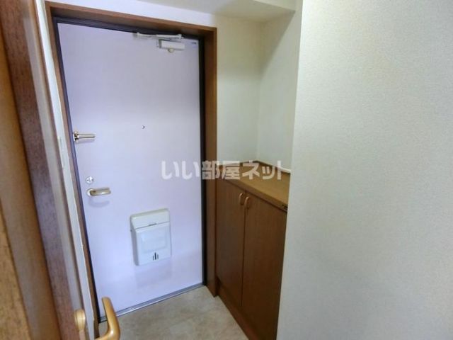 COMFORT PLACEの玄関写真