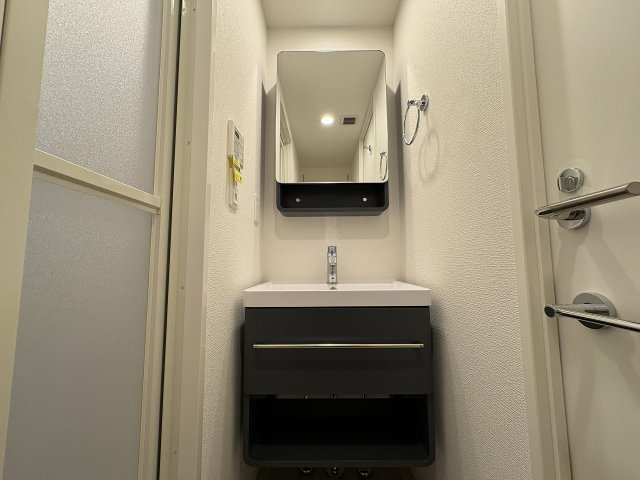 洗面設備　使いやすい洗面所です