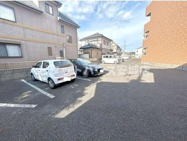 駐車場　参考写真