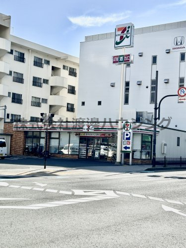 コンビニ　セブンイレブン吹田南金田１丁目店（コンビニ）まで447m