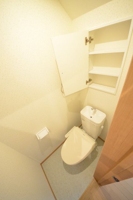 トイレ　☆シャワートイレです☆