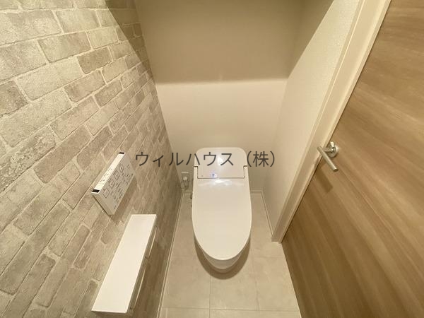 トイレ　ウォシュレット付きです！