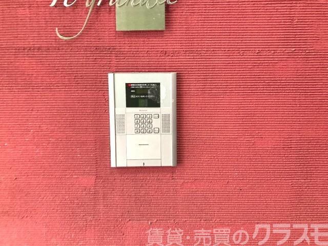 エントランス　オートロック
