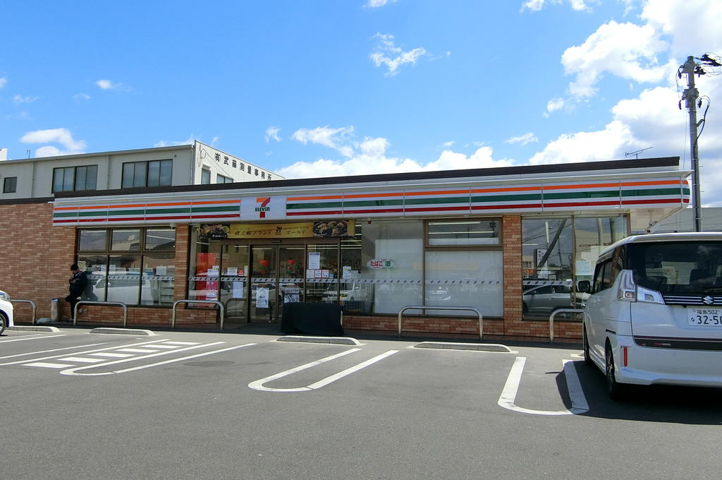 コンビニ　セブンイレブン二本松油井中條店（コンビニ）まで758m