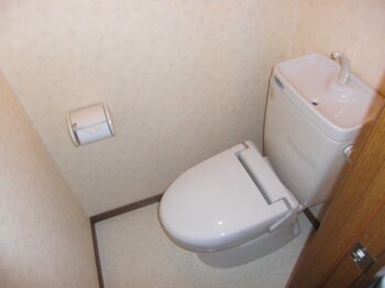 ＪＲ東北本線 東仙台駅 徒歩8分 2階建 築22年のトイレ写真