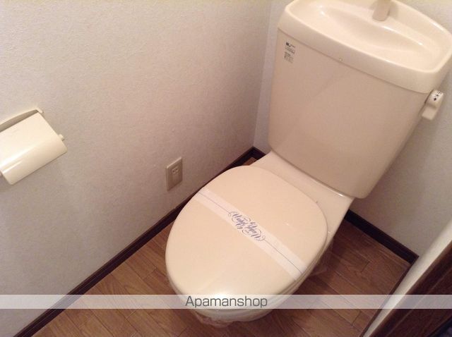 京阪本線 御殿山駅 徒歩9分 2階建 築21年のトイレ写真