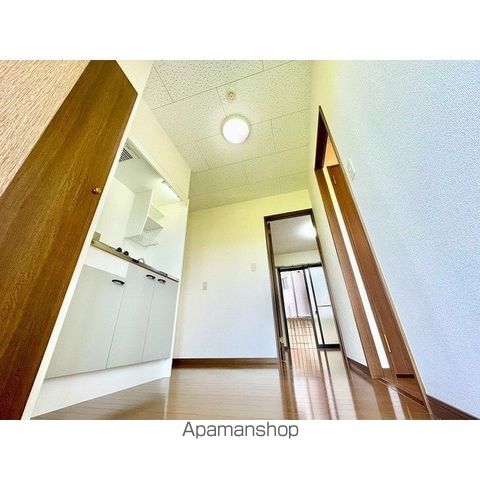 京阪本線 御殿山駅 徒歩9分 2階建 築21年の玄関写真