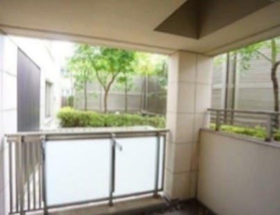 バルコニー　※同仕様写真含む