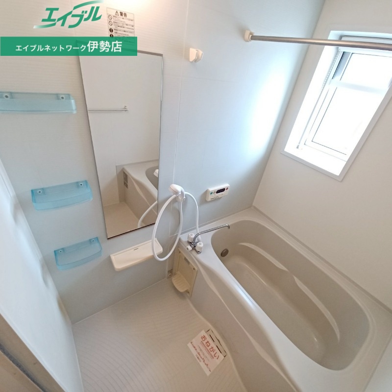 バス・シャワールーム　同型参考写真