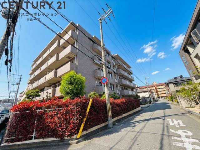 建物外観　敷地内駐輪場あり！