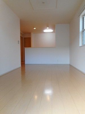 ニューグレイスの居間写真