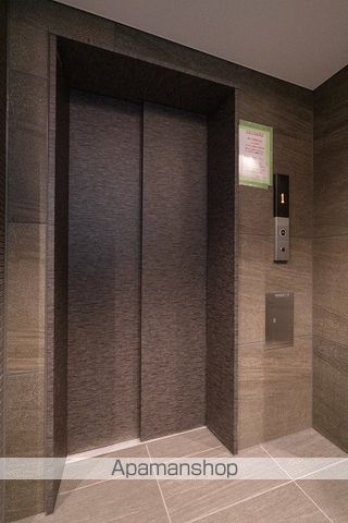 ブルーライン 吉野町駅 徒歩3分 10階建 築4年の外観写真