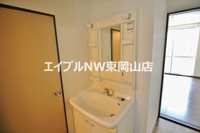 洗面設備　シャンプードレッサー