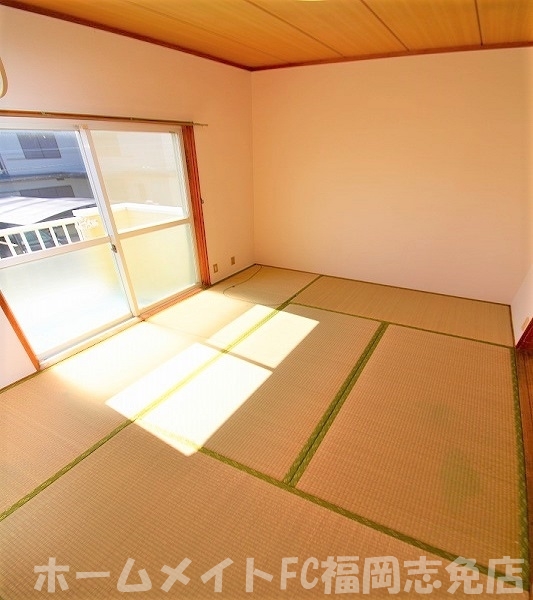 ＪＲ香椎線 須恵駅 2階建 築38年の外観写真