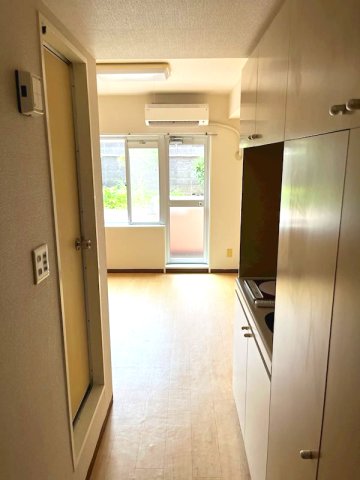 ＪＲ中央線 西八王子駅 徒歩8分 5階建 築42年の内装写真