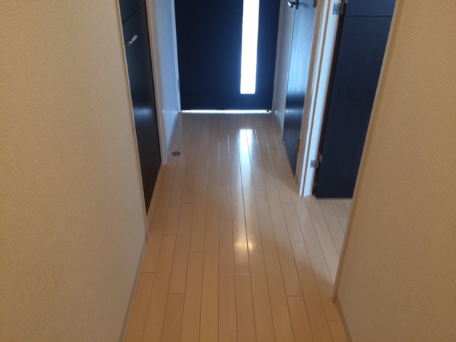 地下鉄谷町線 喜連瓜破駅 徒歩4分 8階建 築21年の玄関写真