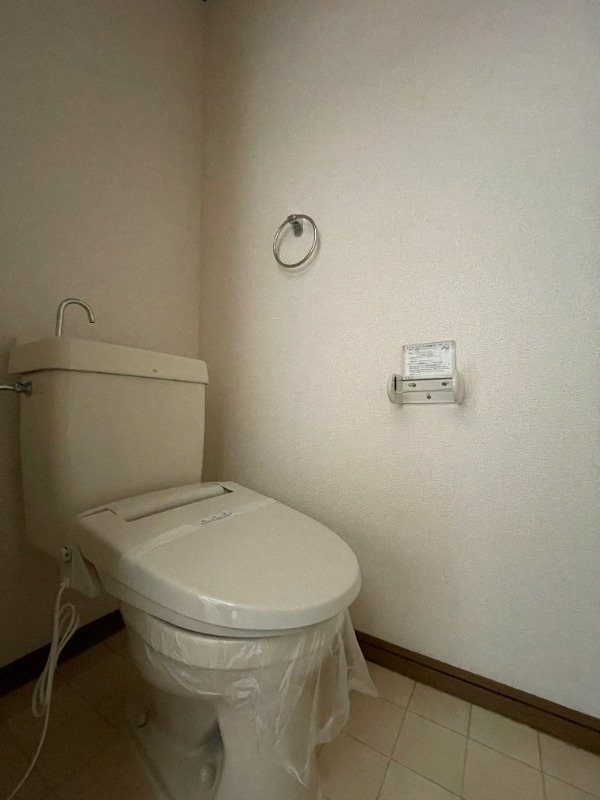 ＪＲ山陽本線 中庄駅 徒歩24分 2階建 築34年のトイレ写真