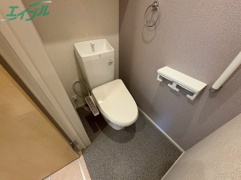 トイレ　同タイプの画像です