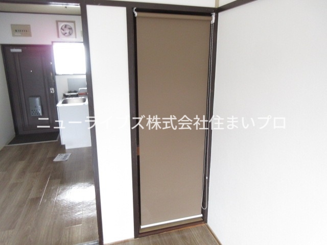 京阪本線 萱島駅 徒歩5分 3階建 築44年の内装写真